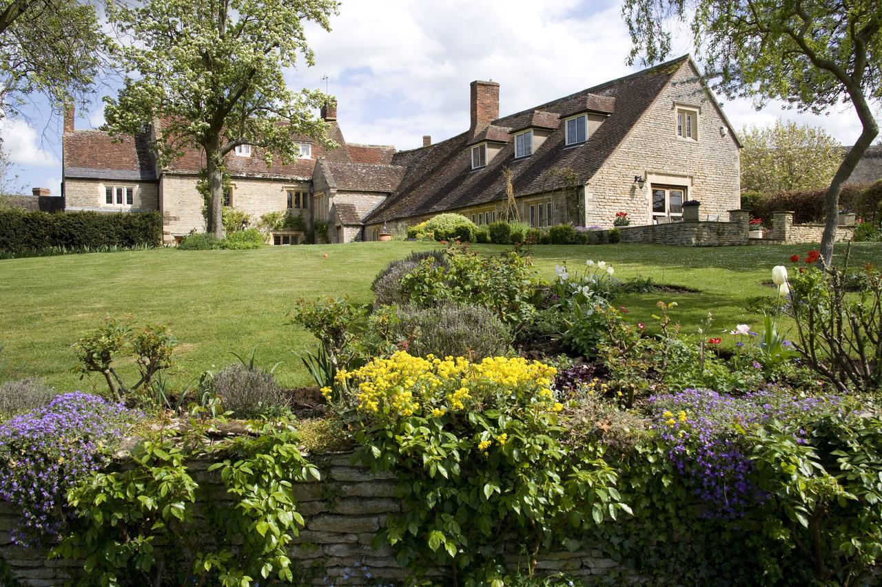 לינה וארוחת בוקר Halford  The Old Manor House מראה חיצוני תמונה